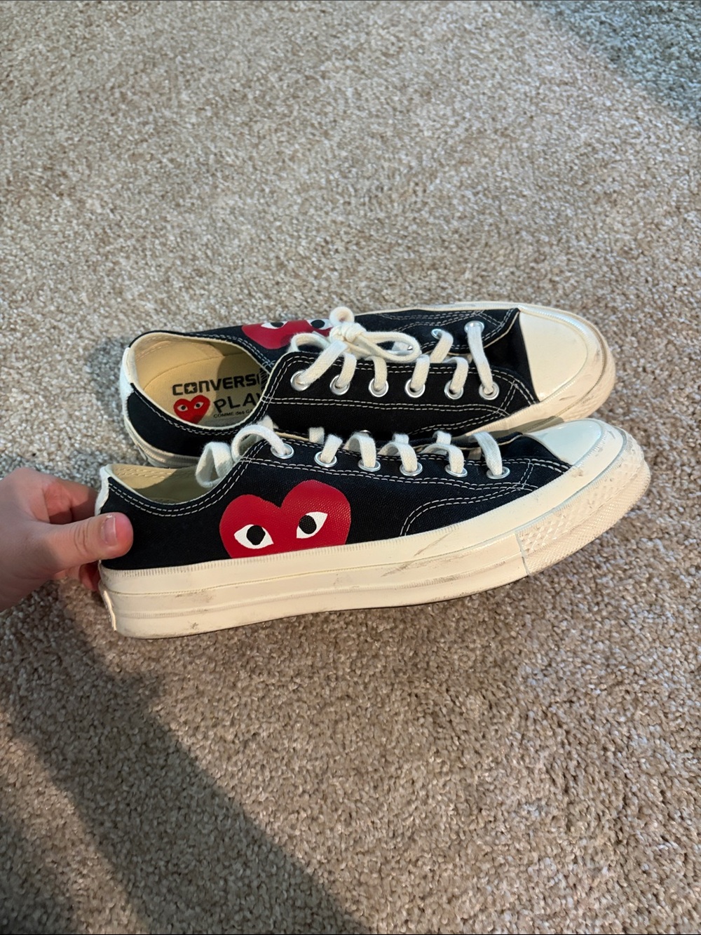 Converse x PLAY Red Heart Low-Top Woman Sneakers